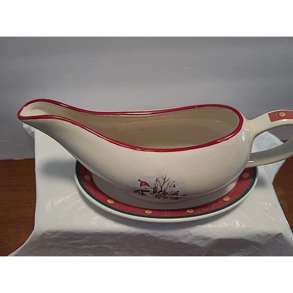 Vintage Royal Seasons Snowmen Stoneware Pattern GRAVY BOAT & PLATE Set‎